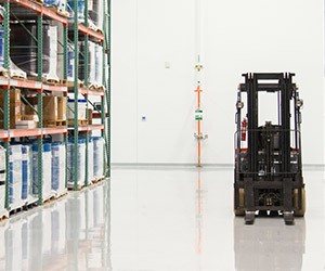 customer-storage-18-0684 customer-storage-18-0684